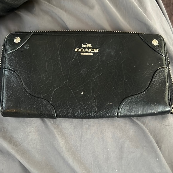 Black leather coach wallet - Picture 1 of 7